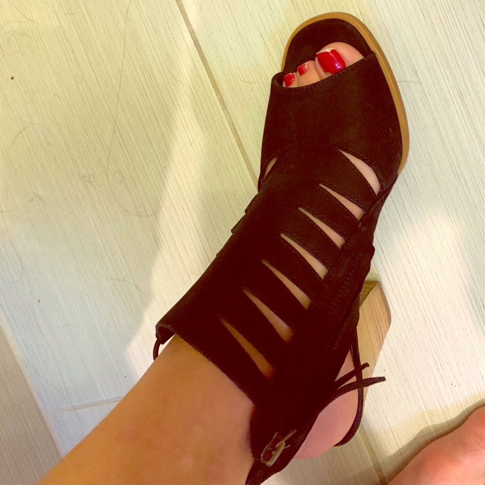 Paul green heels